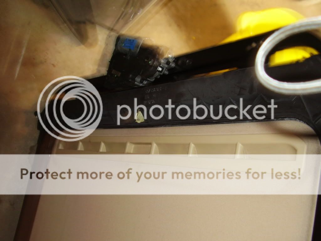 Sunroof from 01 jetta on full mount with working motor attached. VW